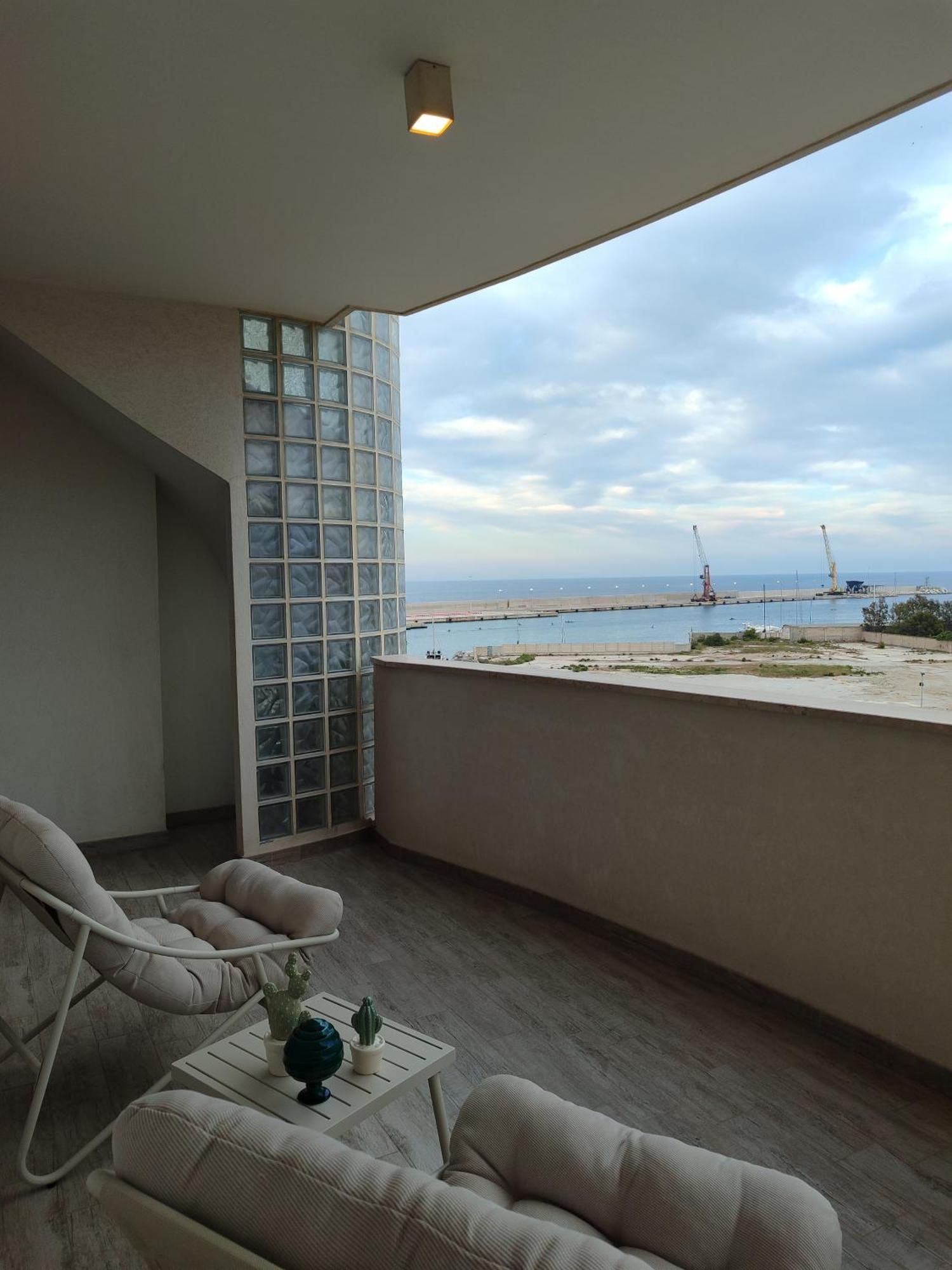 Sea View Apartment Monopoli Zewnętrze zdjęcie