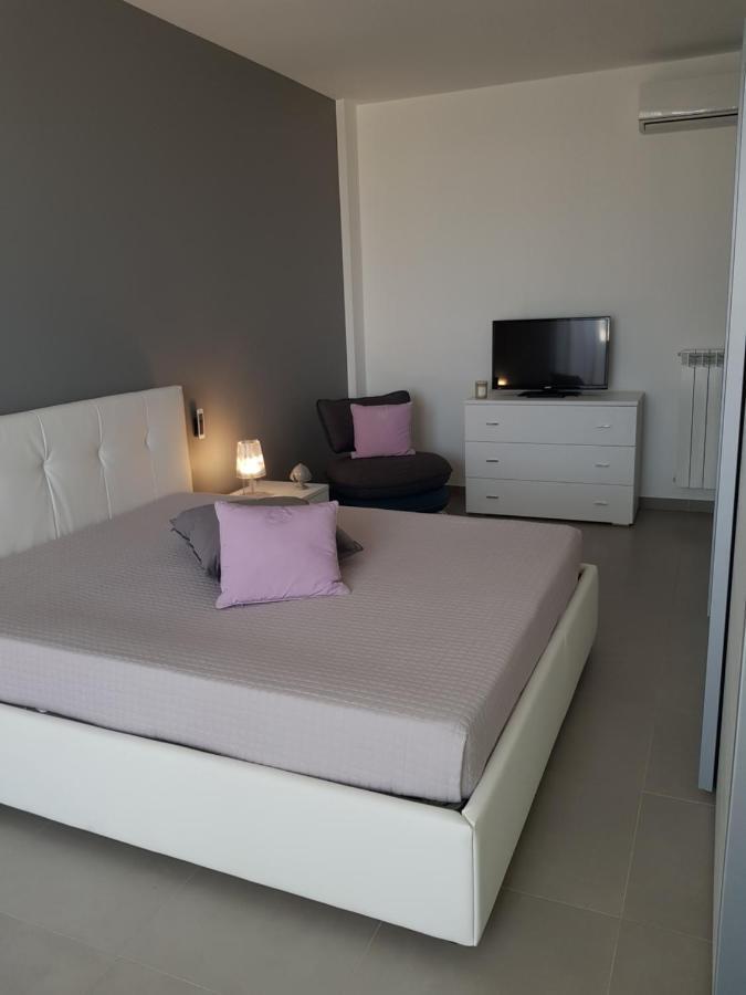 Sea View Apartment Monopoli Zewnętrze zdjęcie